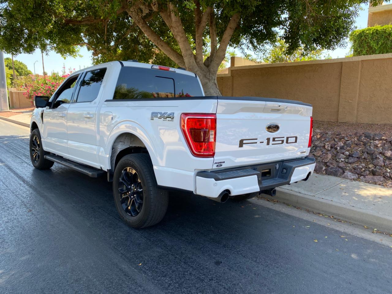 Ford F-150 XLT SuperCrew Short Bed 4WD 2023