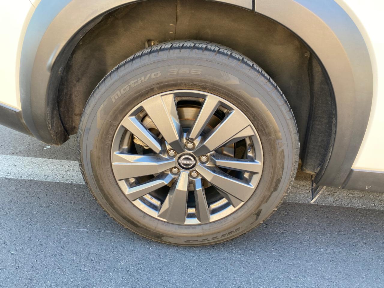 Nissan Pathfinder S 2WD 2022
