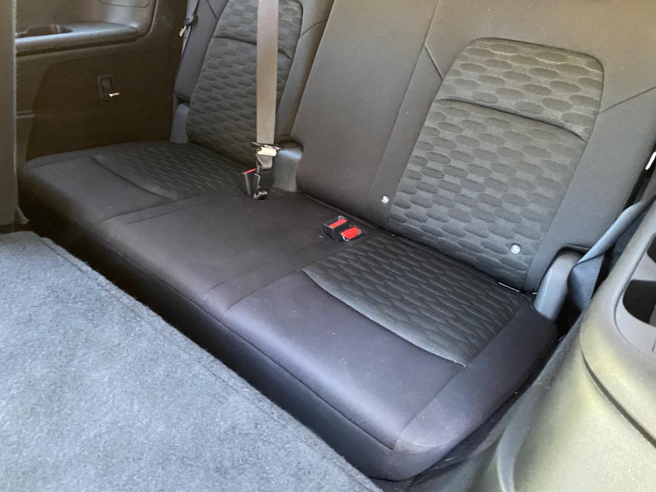 Nissan Pathfinder S 2WD 2022