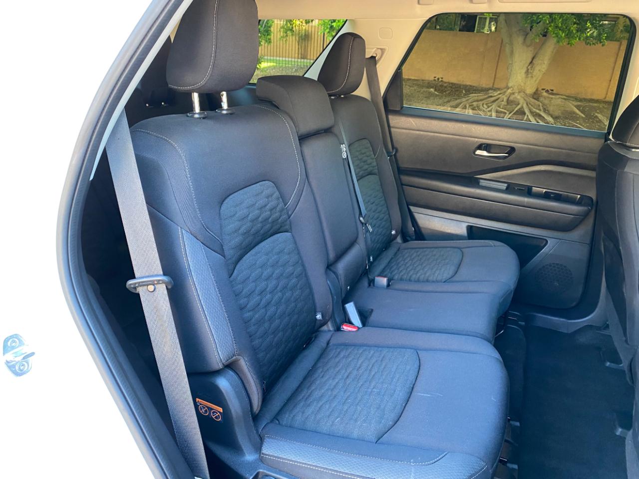 Nissan Pathfinder S 2WD 2022