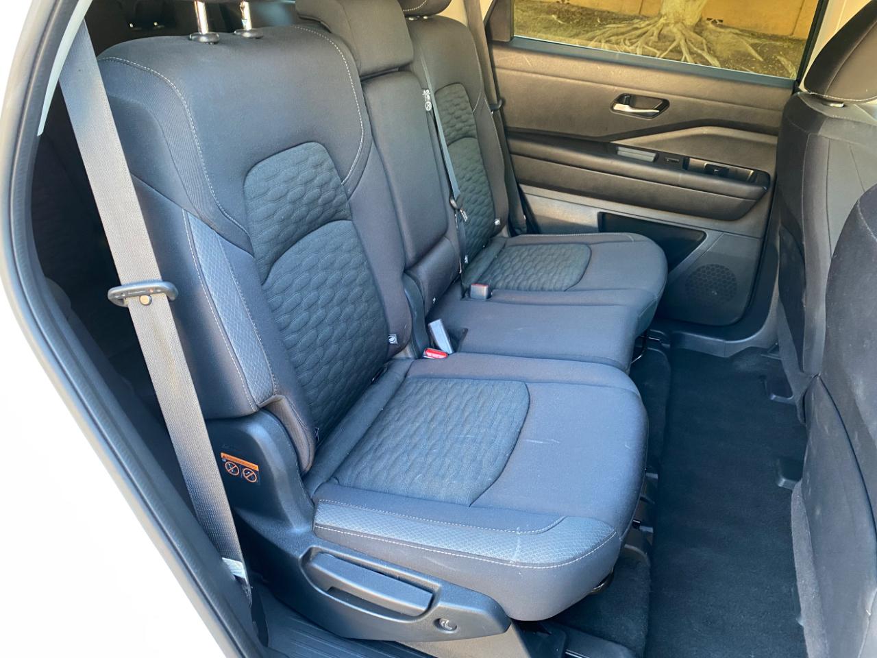 Nissan Pathfinder S 2WD 2022