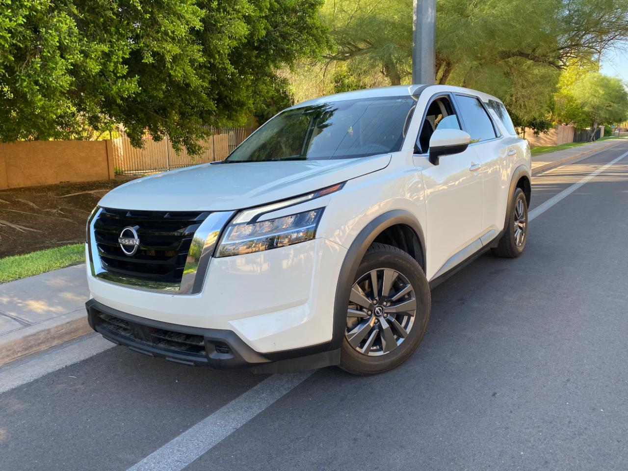 Nissan Pathfinder S 2WD 2022