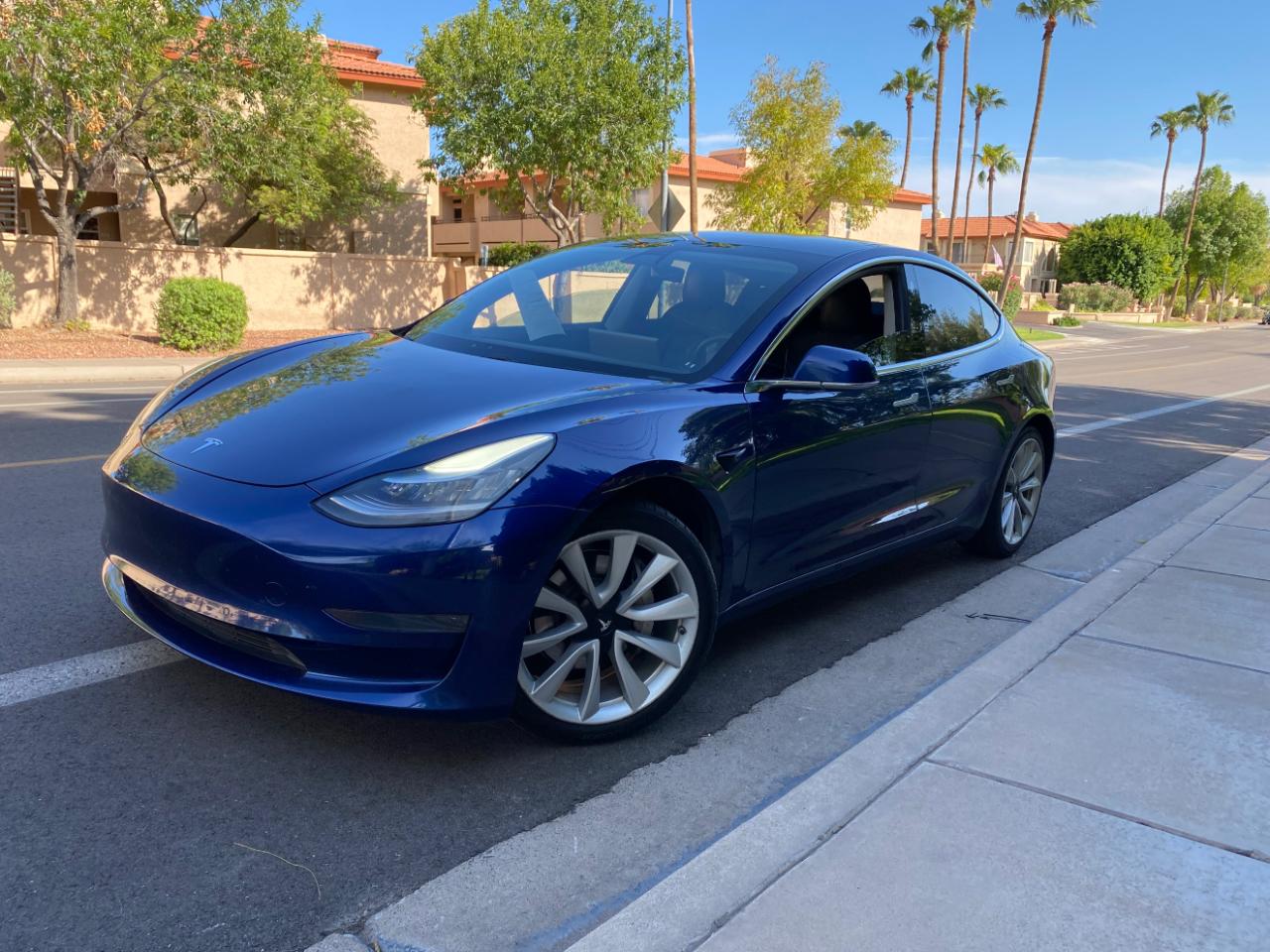 Tesla Model 3 Standard Range RWD 2020
