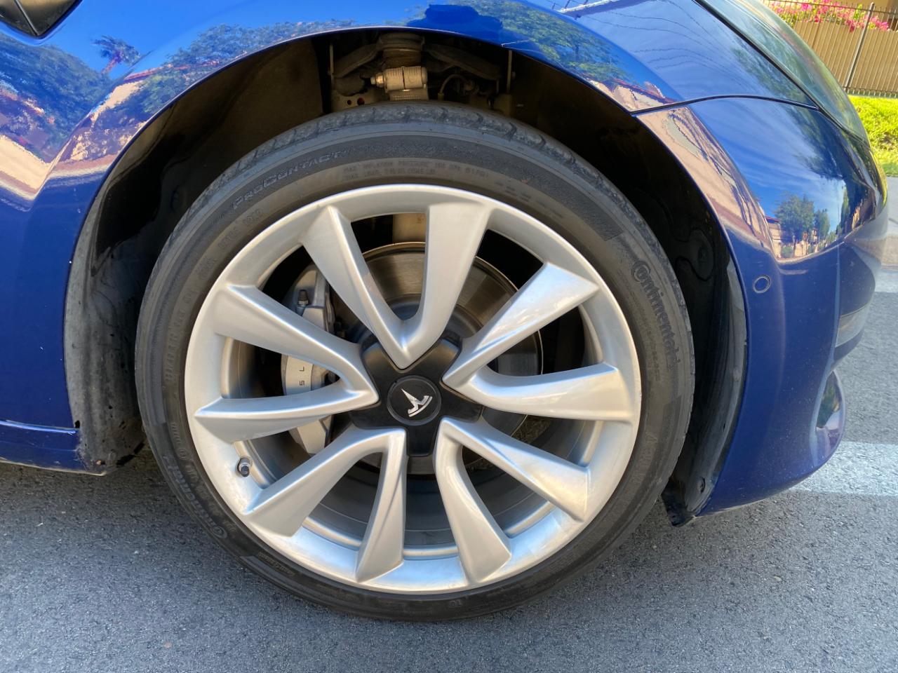 Tesla Model 3 Standard Range RWD 2020