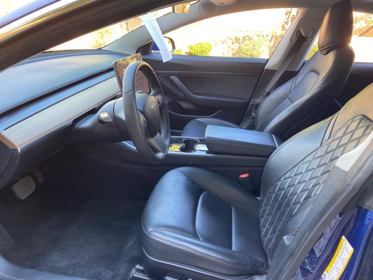 Tesla Model 3 Standard Range RWD 2020