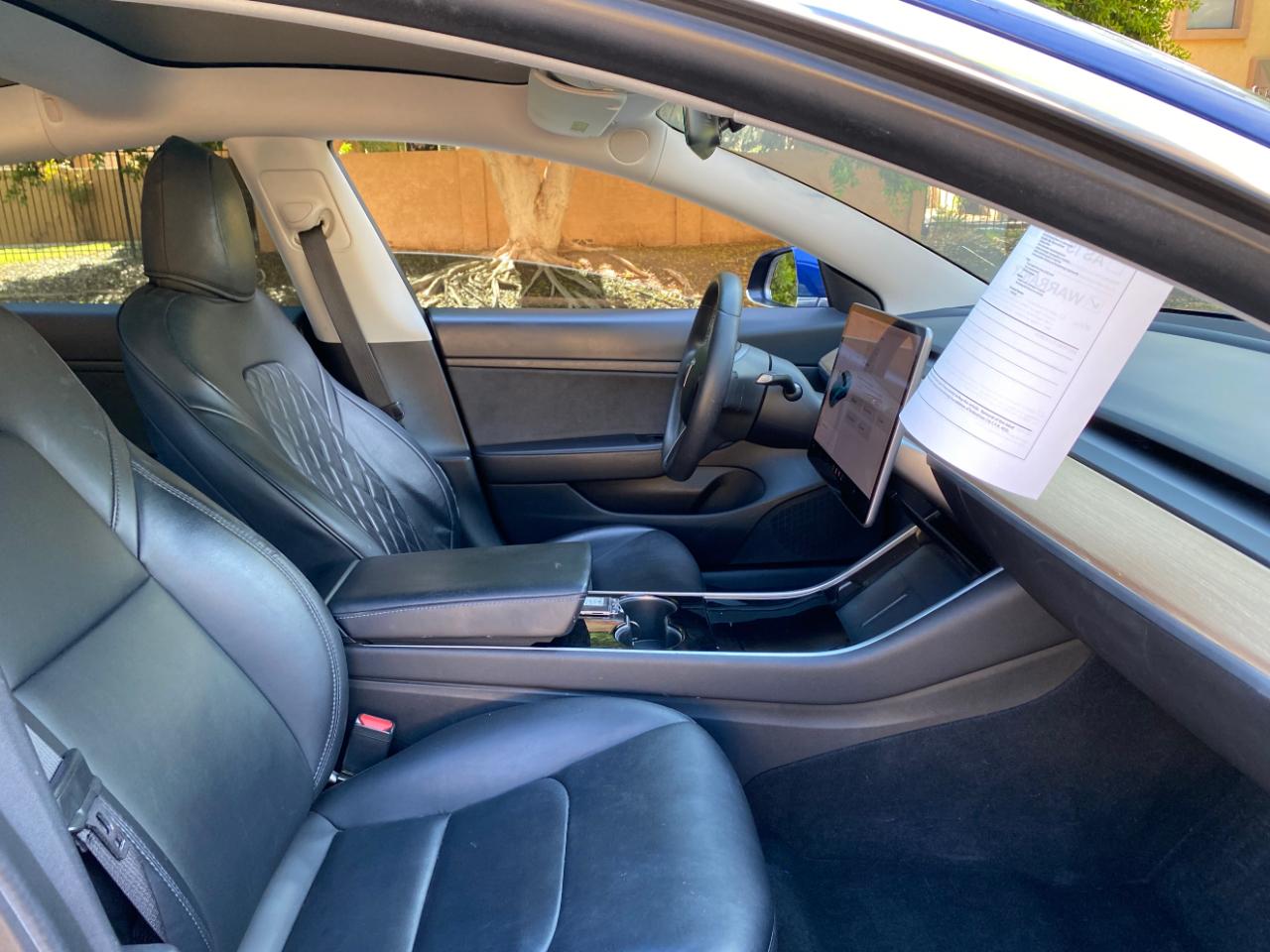 Tesla Model 3 Standard Range RWD 2020