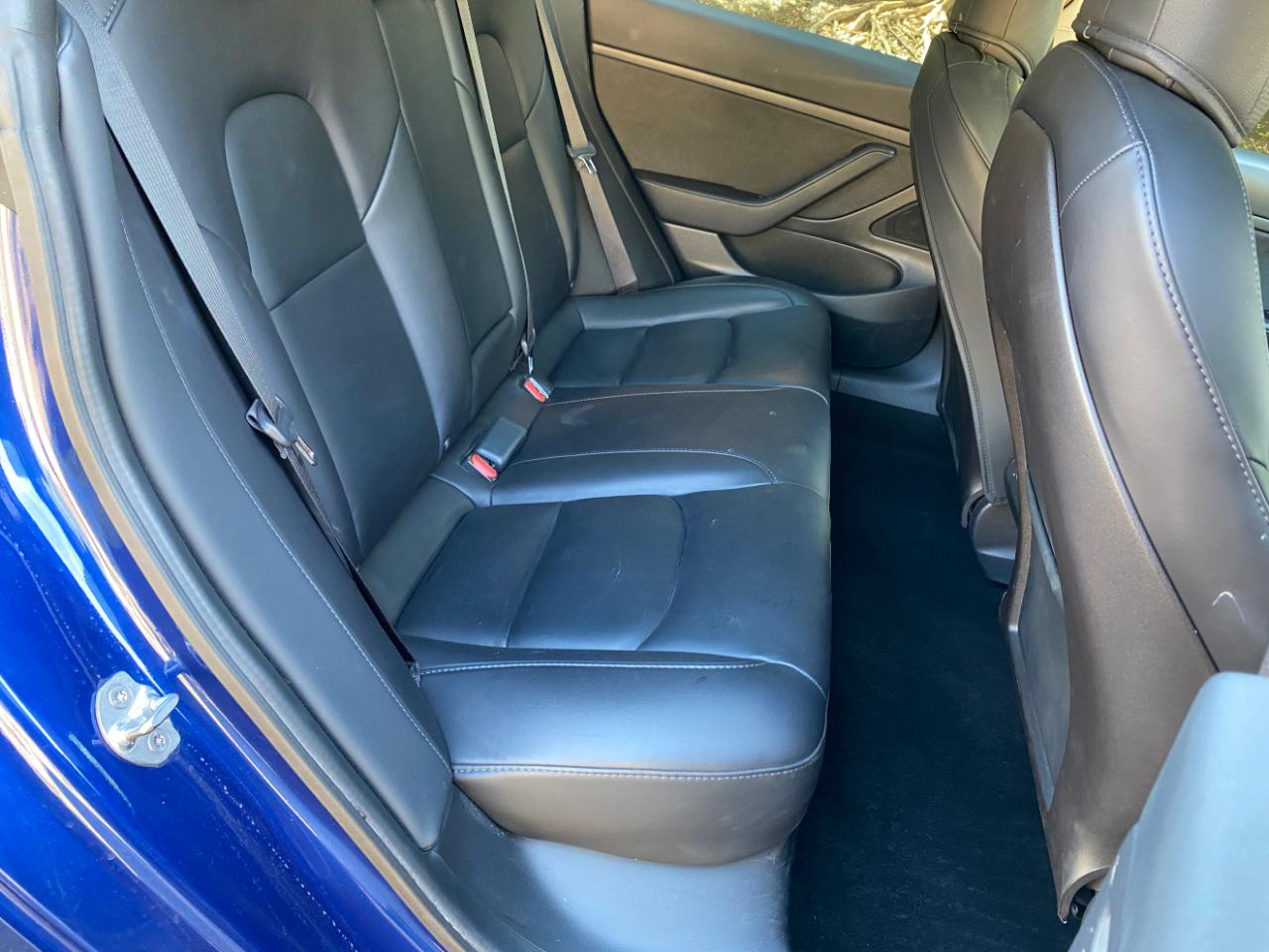 Tesla Model 3 Standard Range RWD 2020