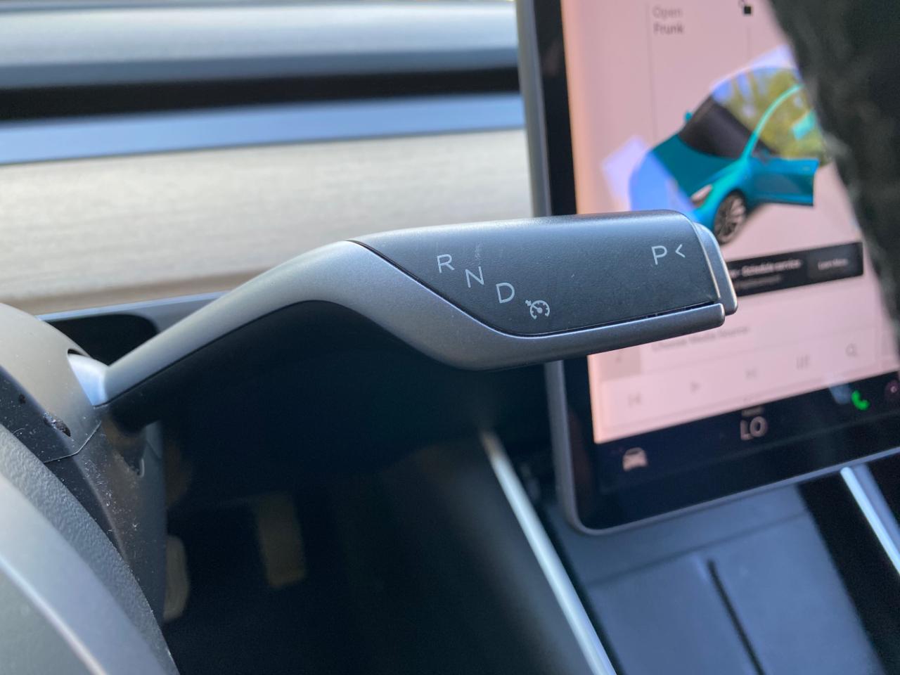 Tesla Model 3 Standard Range RWD 2020