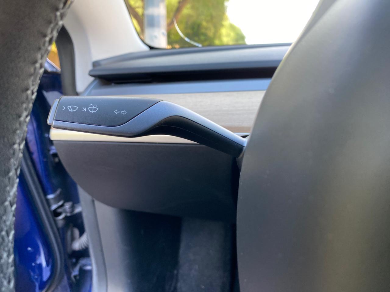 Tesla Model 3 Standard Range RWD 2020