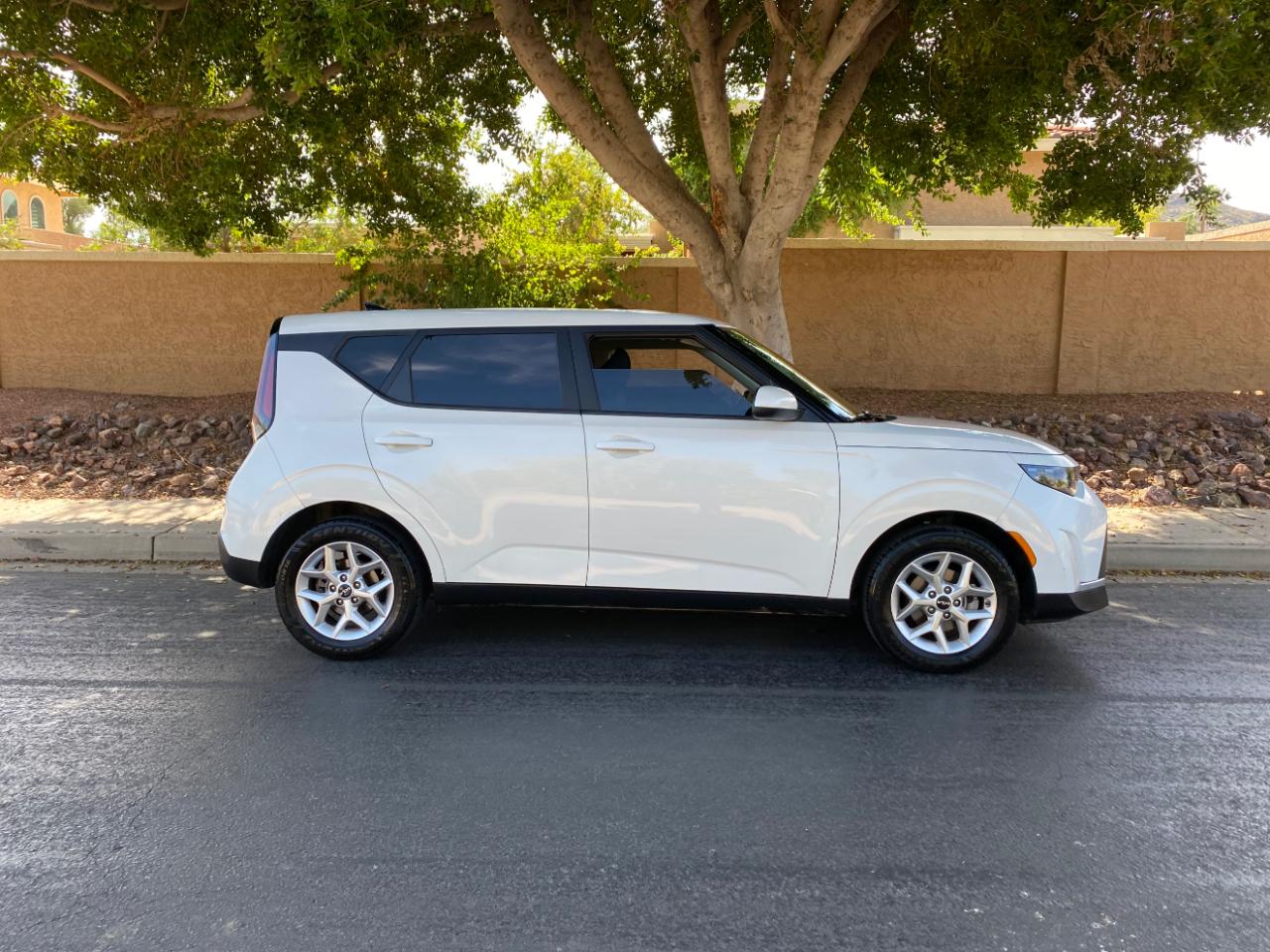 Kia Soul LX FWD 2025
