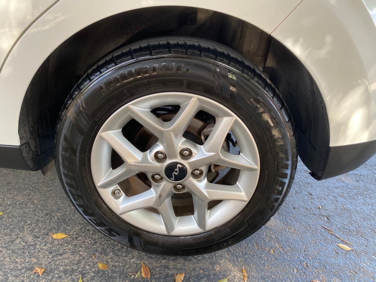 Kia Soul LX FWD 2025
