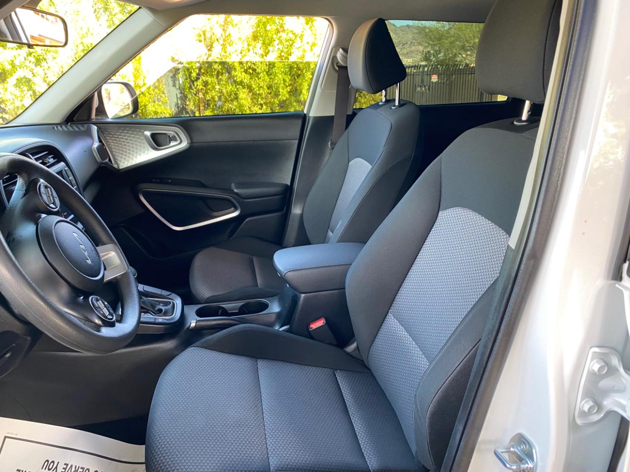 Kia Soul LX FWD 2025