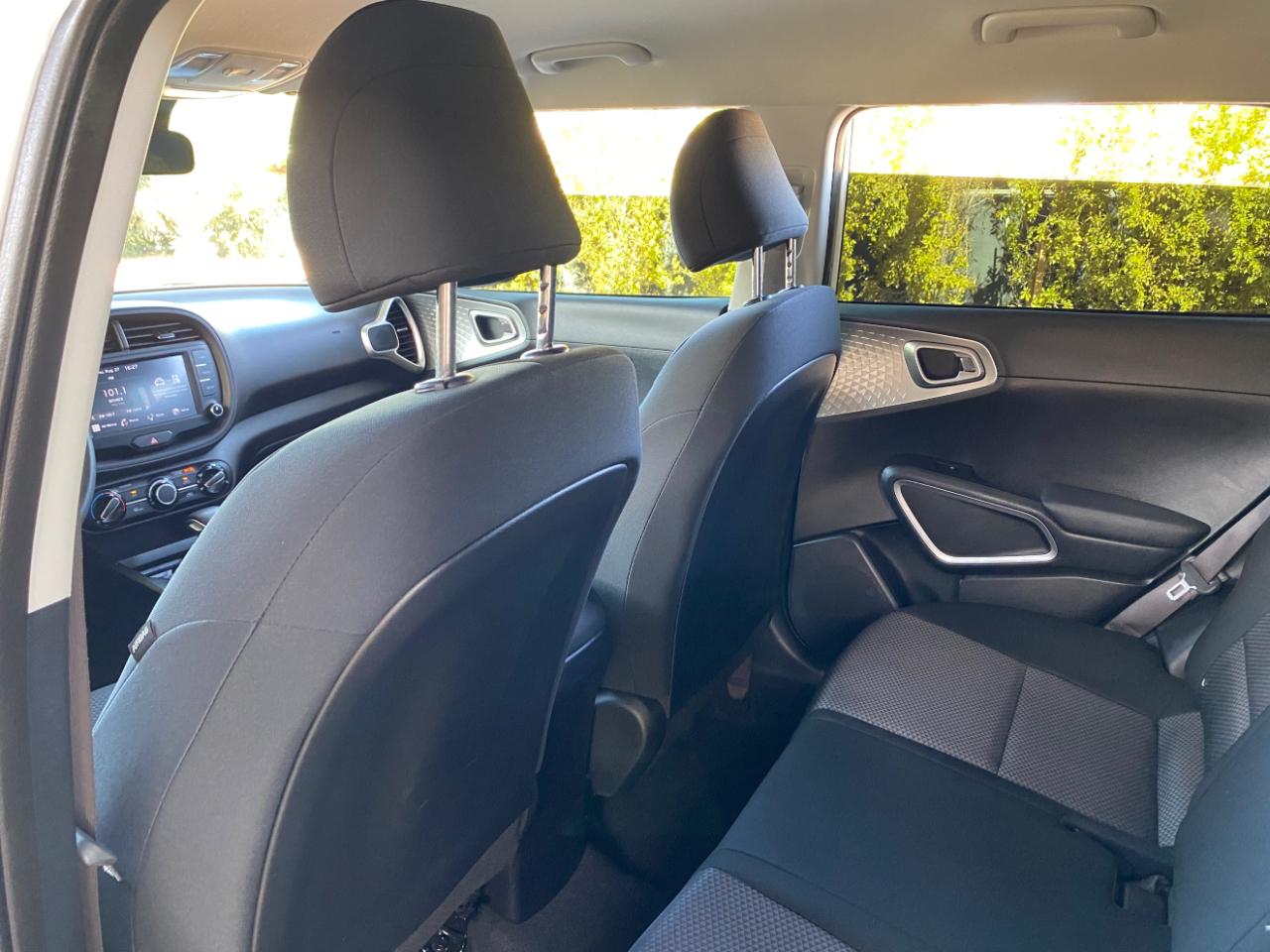 Kia Soul LX FWD 2025