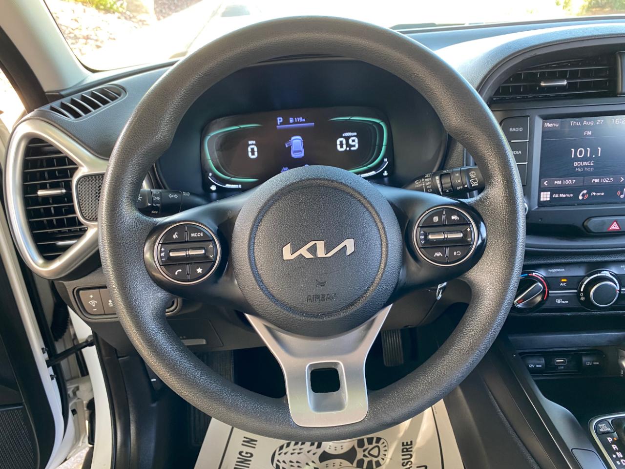 Kia Soul LX FWD 2025