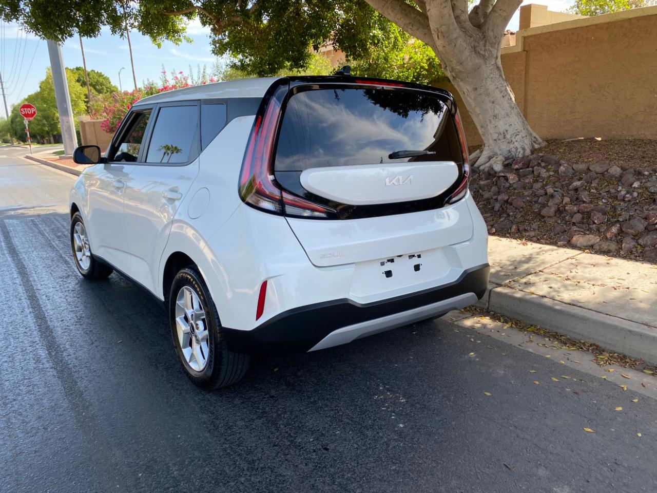Kia Soul LX FWD 2025