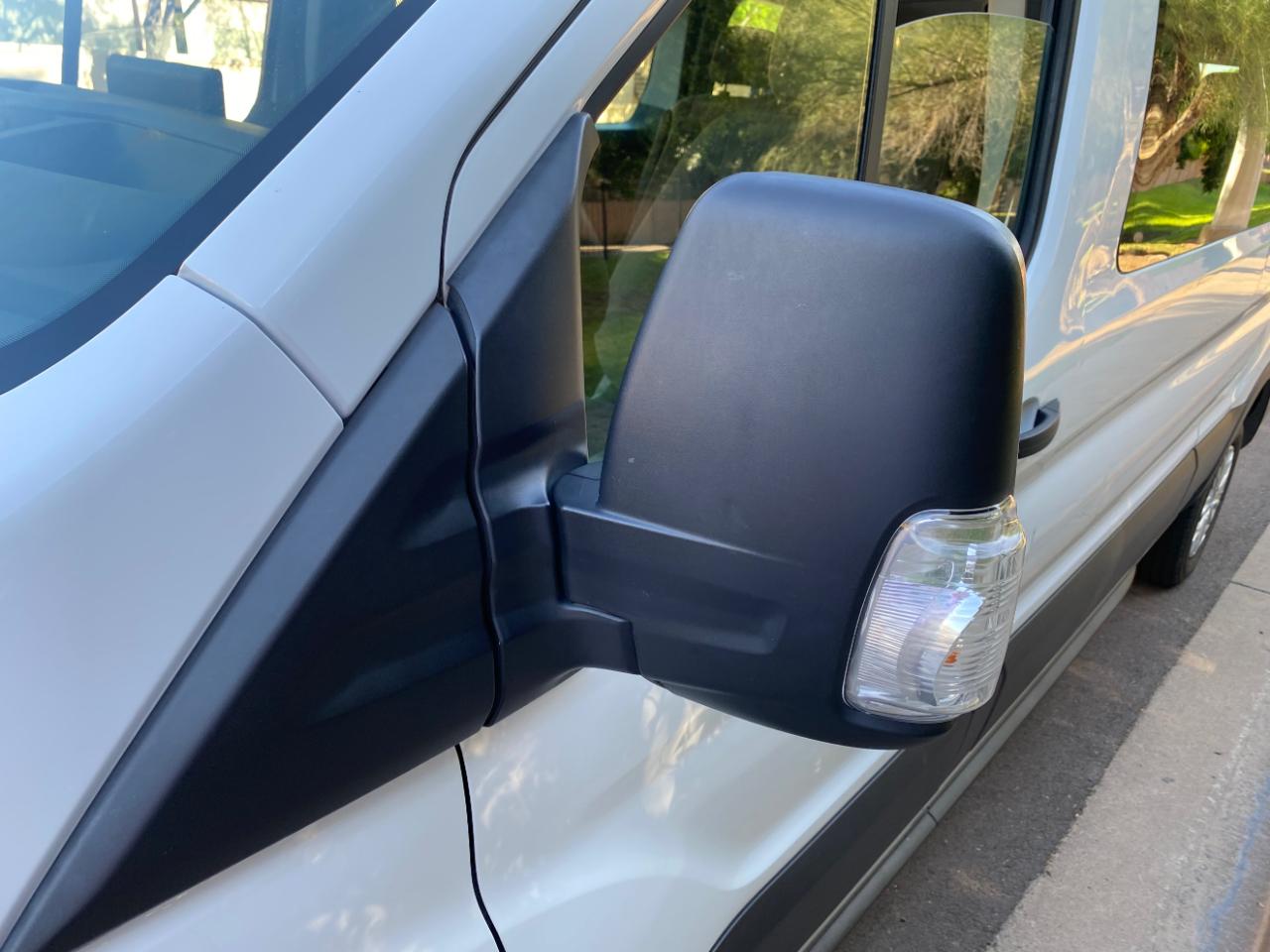 Ford Transit Passenger Wagon T-350 148" Low Roof XLT RWD 2024