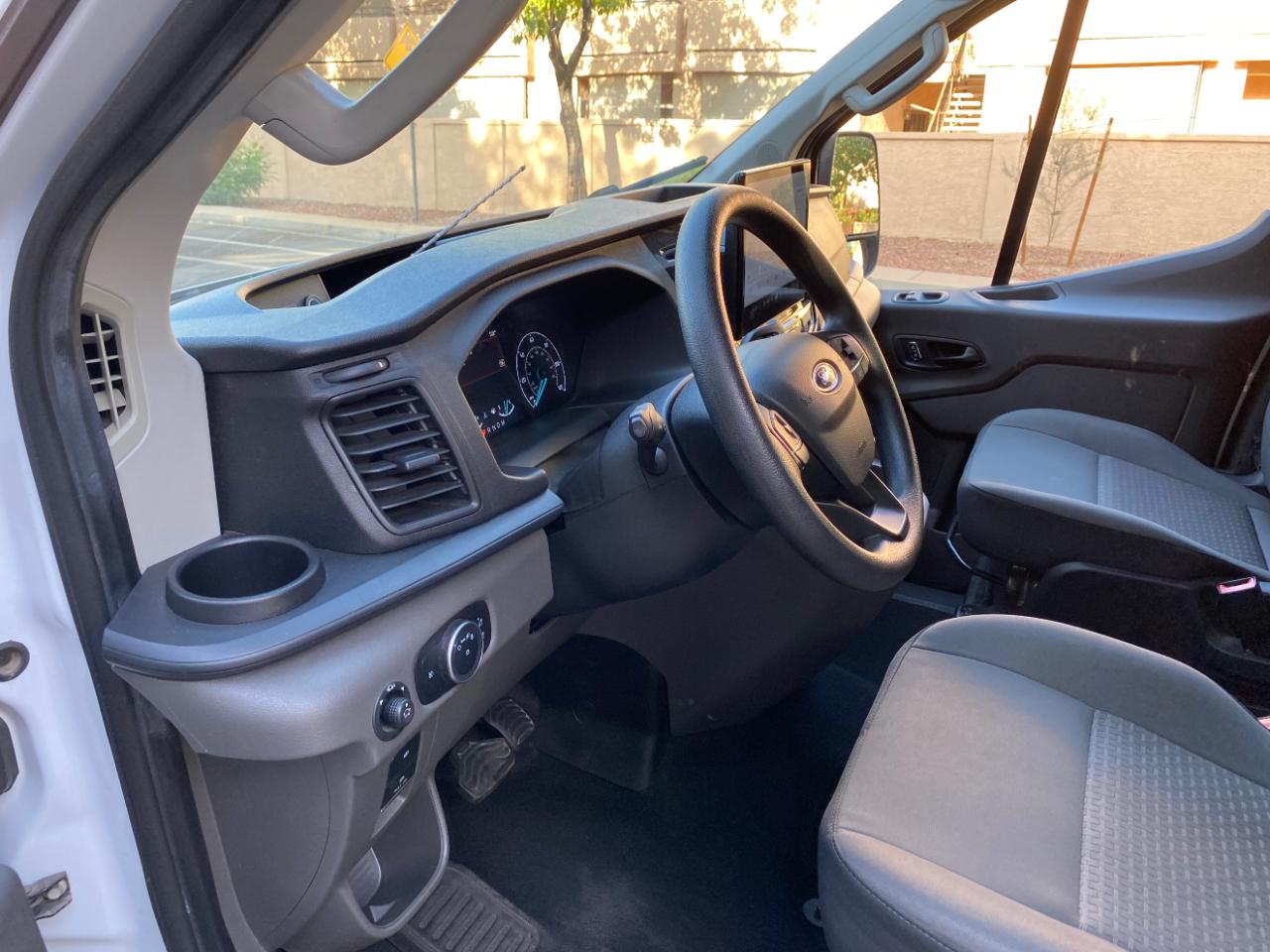Ford Transit Passenger Wagon T-350 148" Low Roof XLT RWD 2024