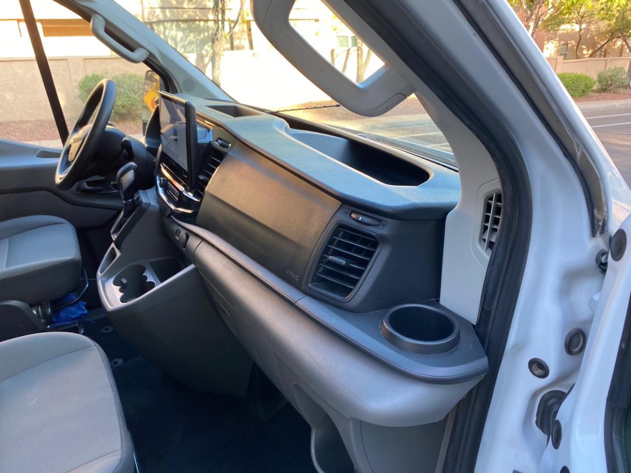 Ford Transit Passenger Wagon T-350 148" Low Roof XLT RWD 2024