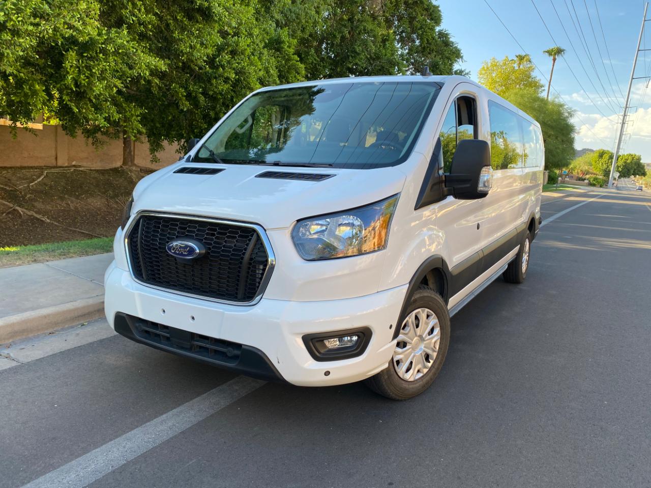 Ford Transit Passenger Wagon T-350 148" Low Roof XLT RWD 2024