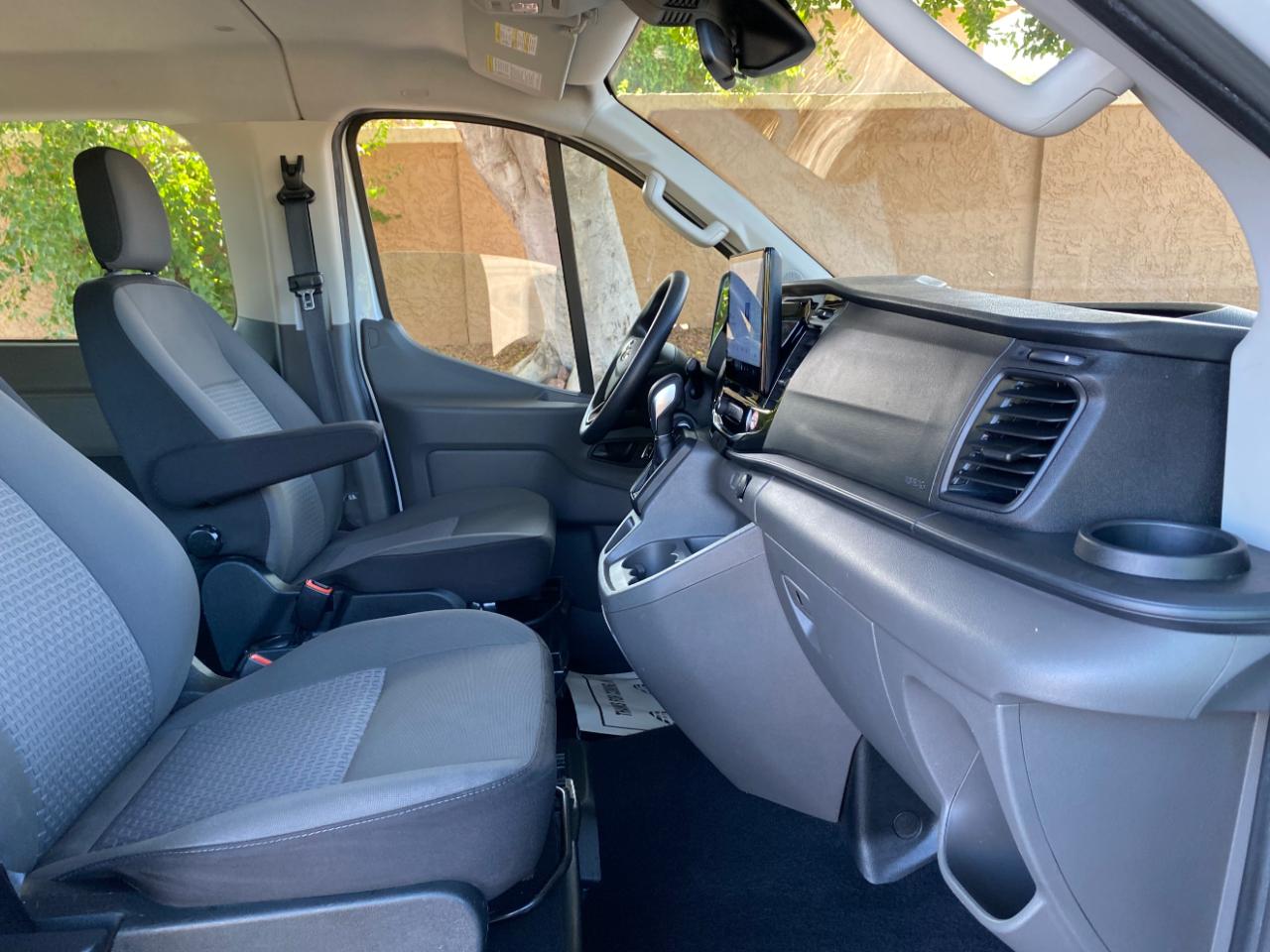 Ford Transit Passenger Wagon T-350 148" Low Roof XLT RWD 2024