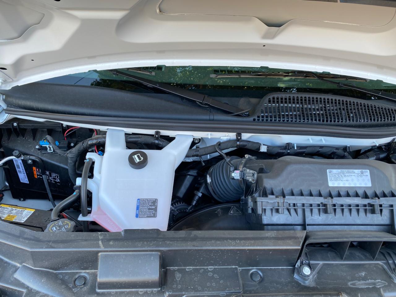 Chevrolet Express Cargo Van RWD 2500 135" 2025