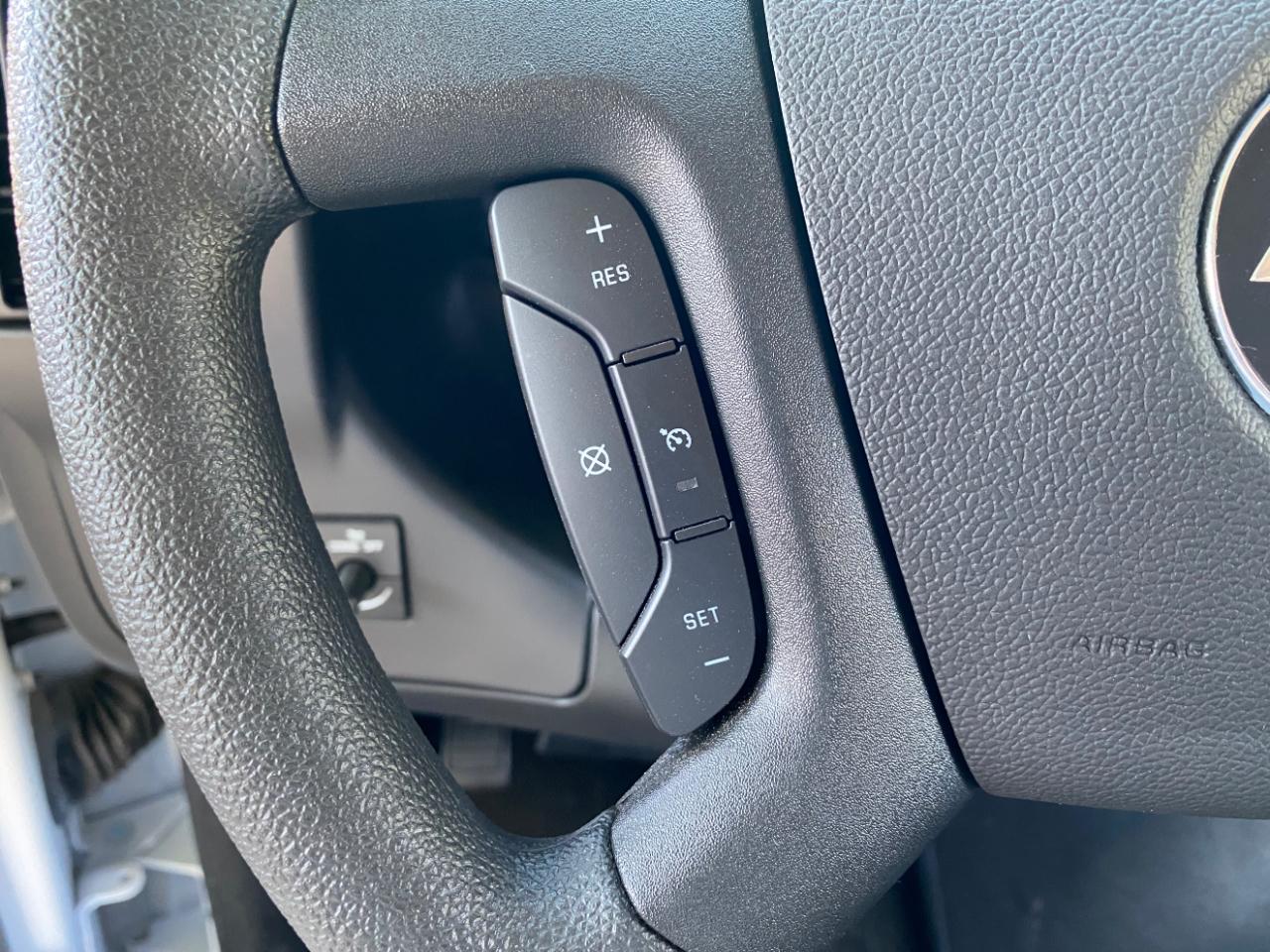 Chevrolet Express Cargo Van RWD 2500 135" 2025