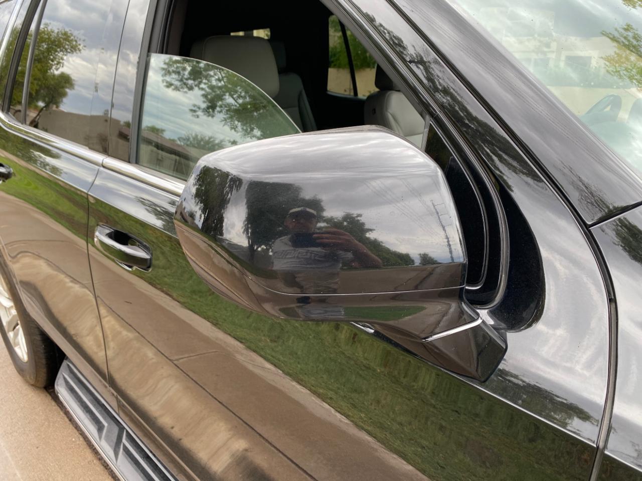 Chevrolet Tahoe 2WD 4dr LT 2022
