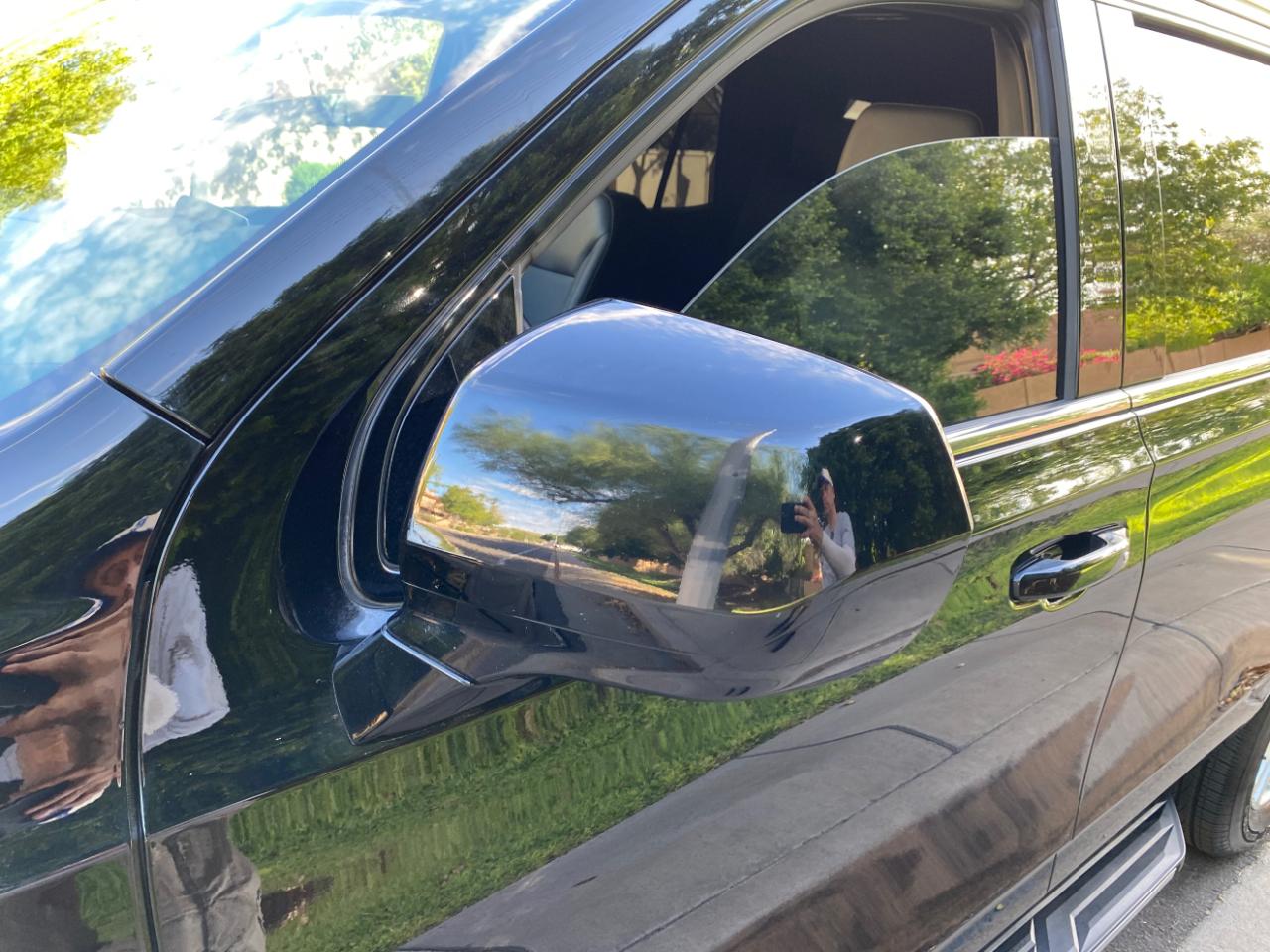 Chevrolet Tahoe 2WD 4dr LT 2022