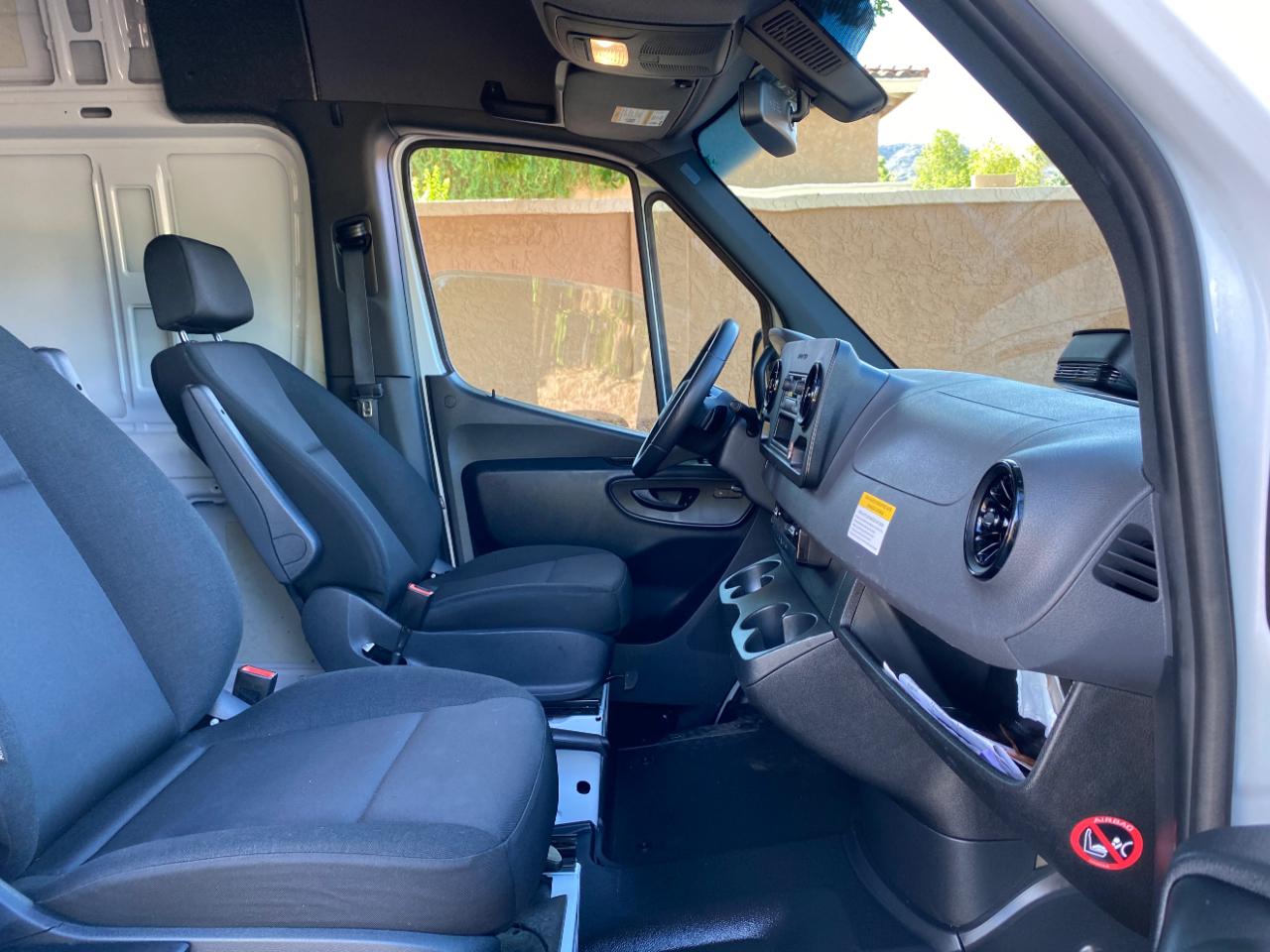 Mercedes-Benz Sprinter Cargo Van 2500 High Roof I4 Diesel 170" Extended RWD 2025