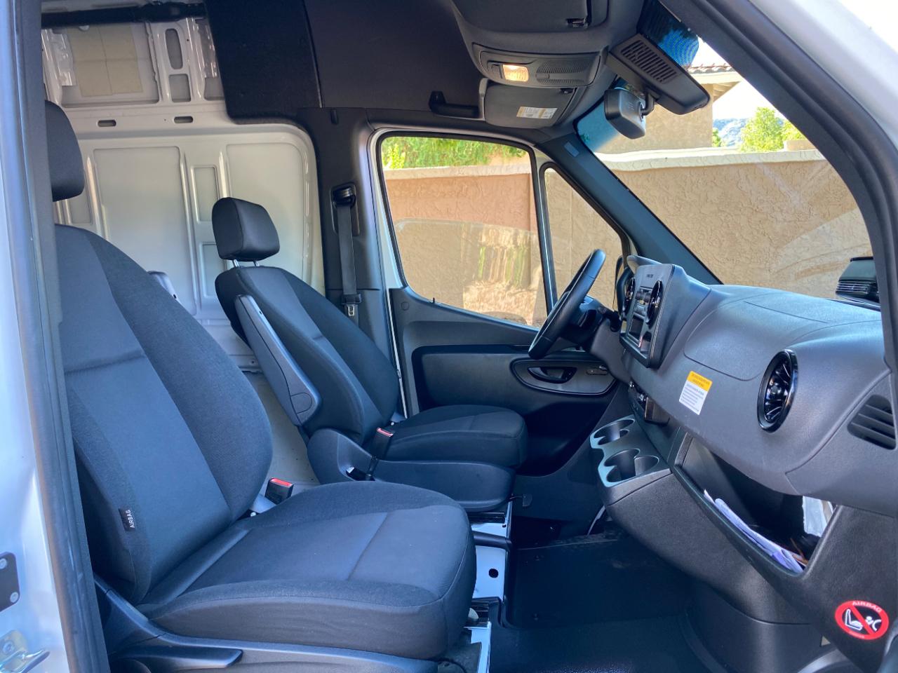 Mercedes-Benz Sprinter Cargo Van 2500 High Roof I4 Diesel 170" Extended RWD 2025