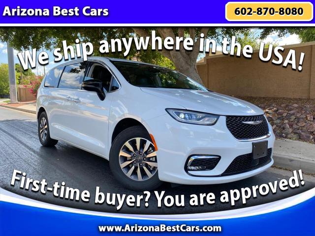White 2024 Chrysler Pacifica Hybrid Minivan Front-Wheel Drive Automatic
