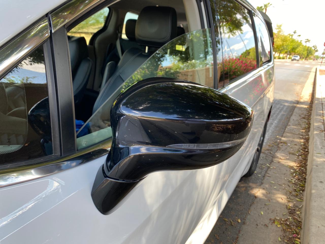 Chrysler Pacifica Hybrid Select 2024