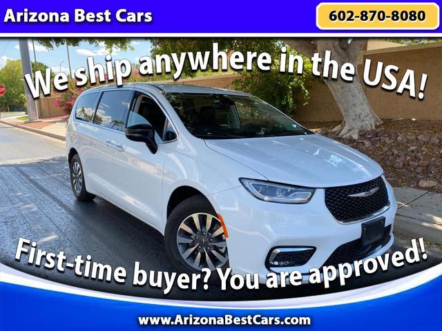 White 2024 Chrysler Pacifica Hybrid Minivan Front-Wheel Drive Automatic
