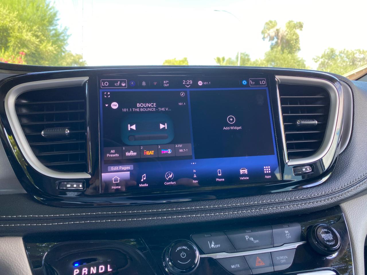 Chrysler Pacifica Hybrid Select 2024