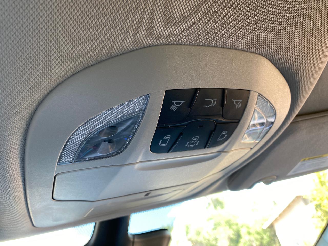 Chrysler Pacifica Hybrid Select 2024