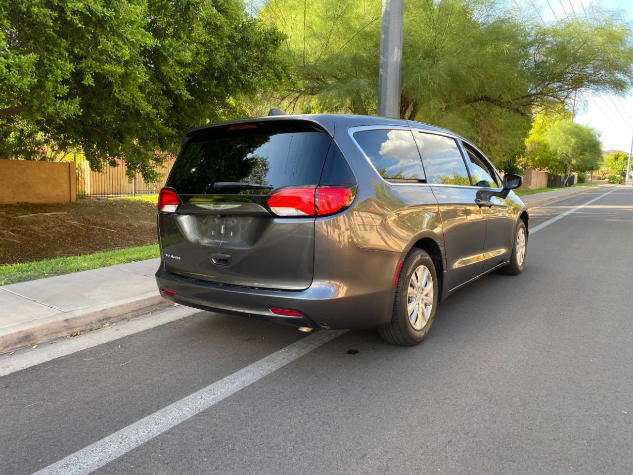 Chrysler Voyager L FWD 2021