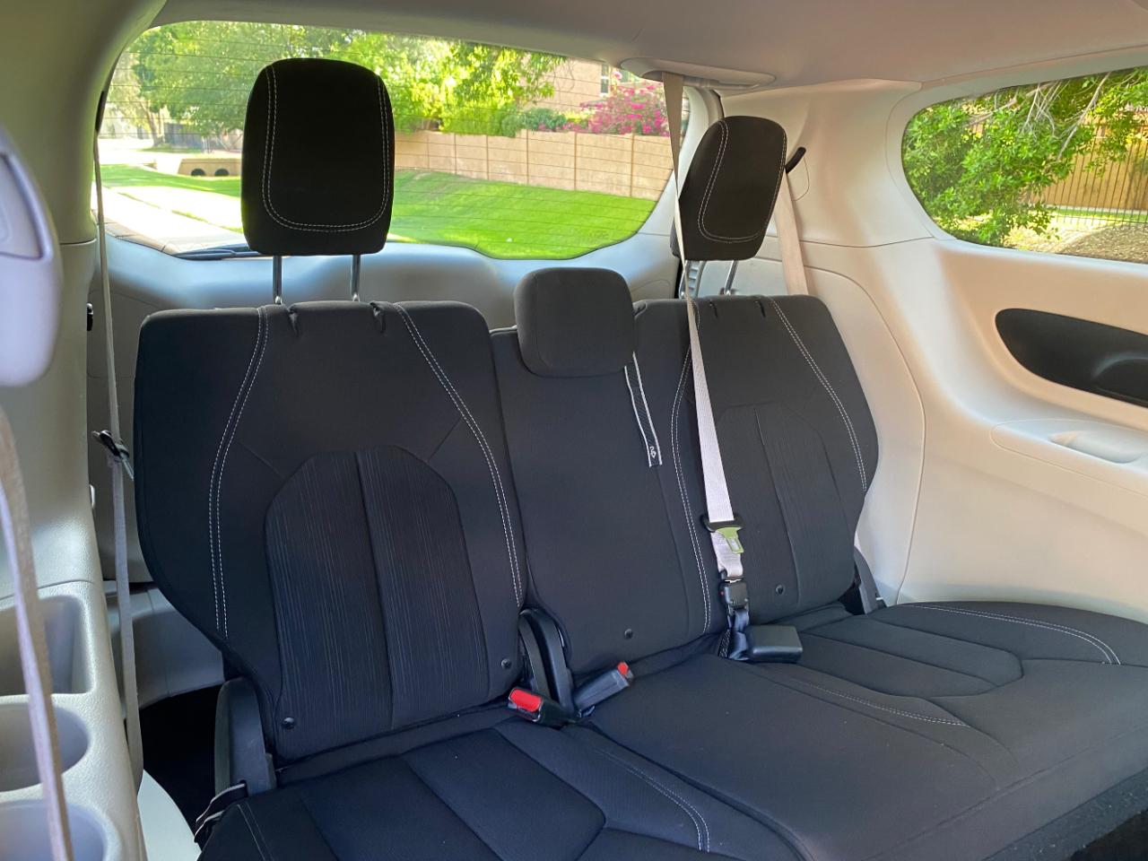 Chrysler Voyager L FWD 2021