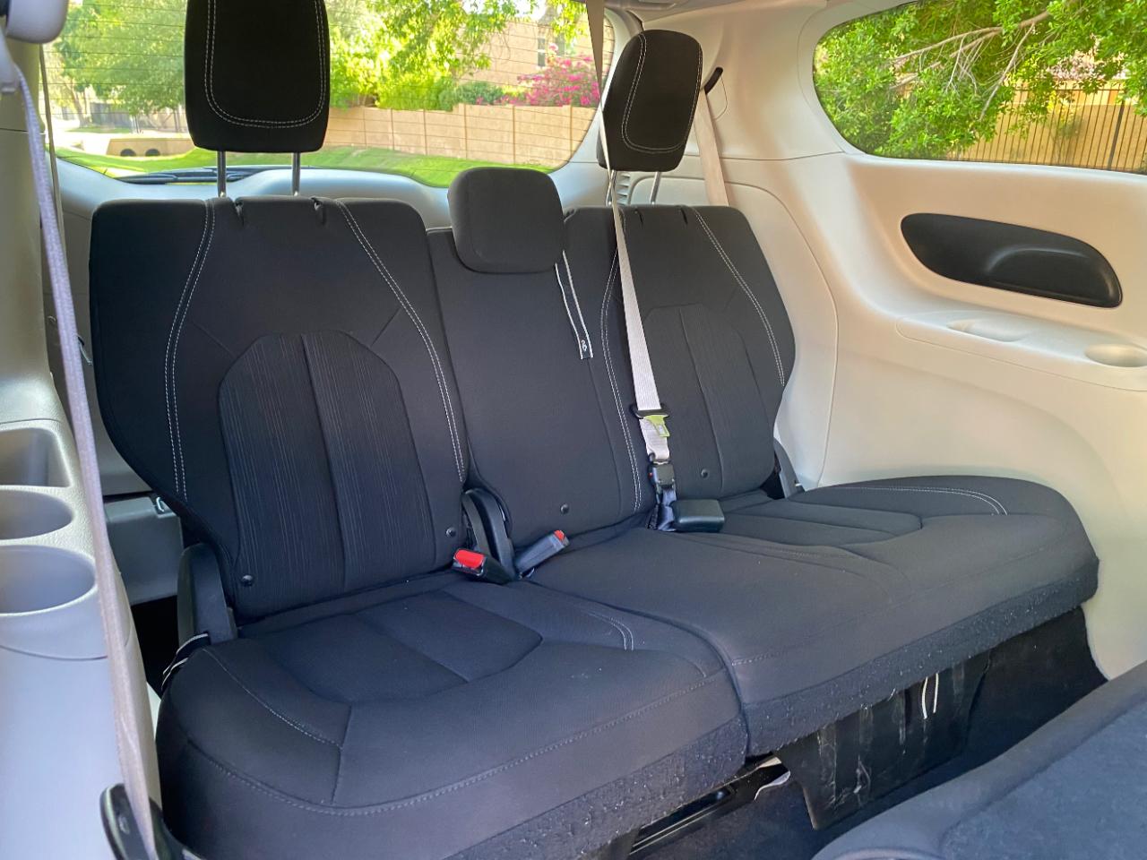 Chrysler Voyager L FWD 2021