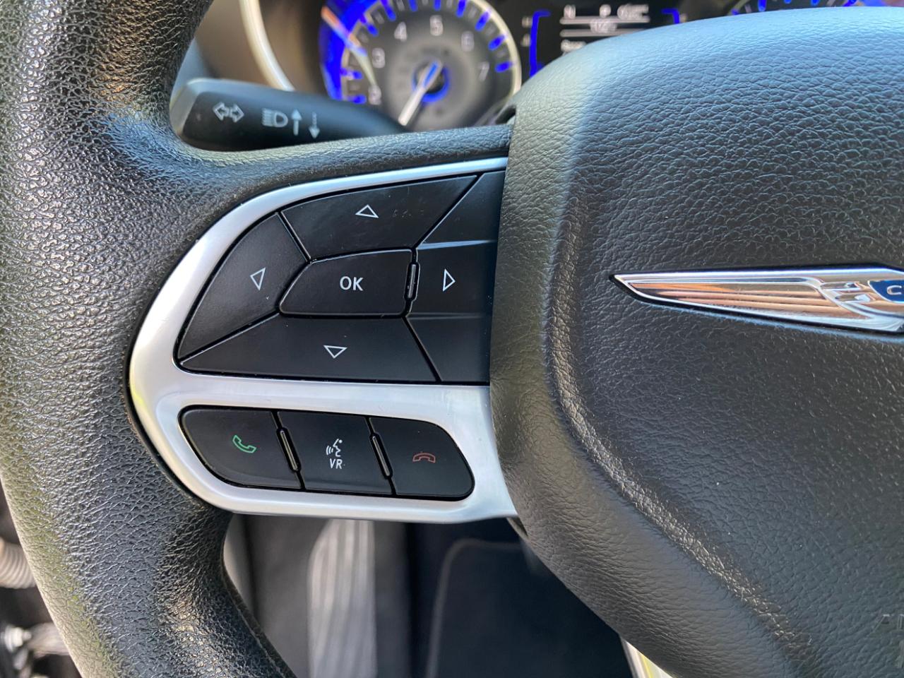 Chrysler Voyager L FWD 2021