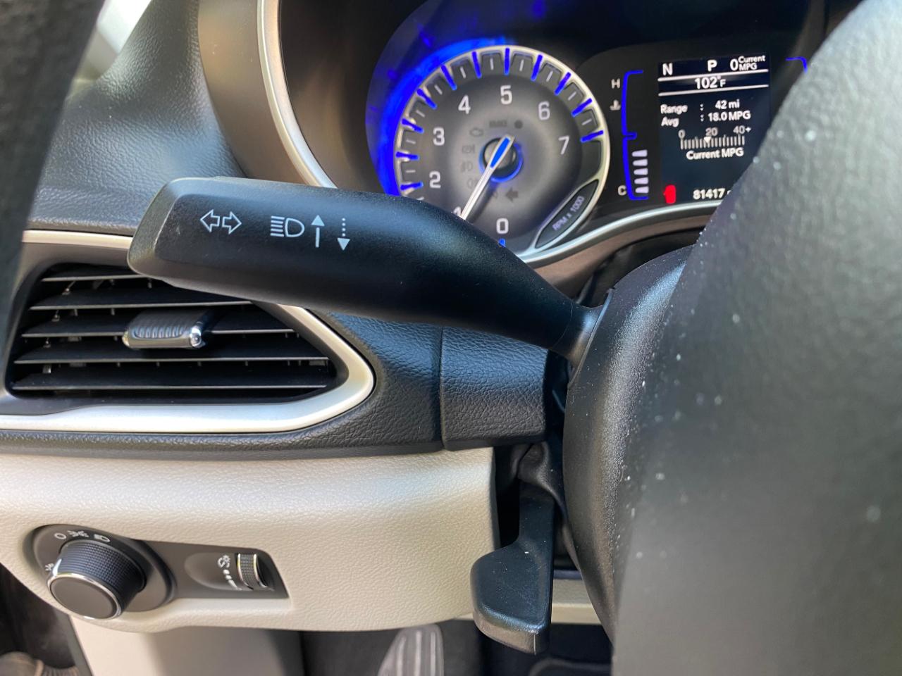 Chrysler Voyager L FWD 2021