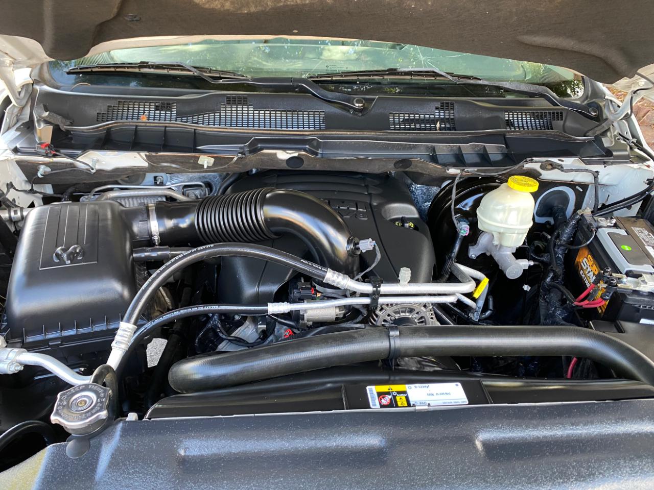 RAM 1500 Tradesman 4x2 Regular Cab 8' Box 2017