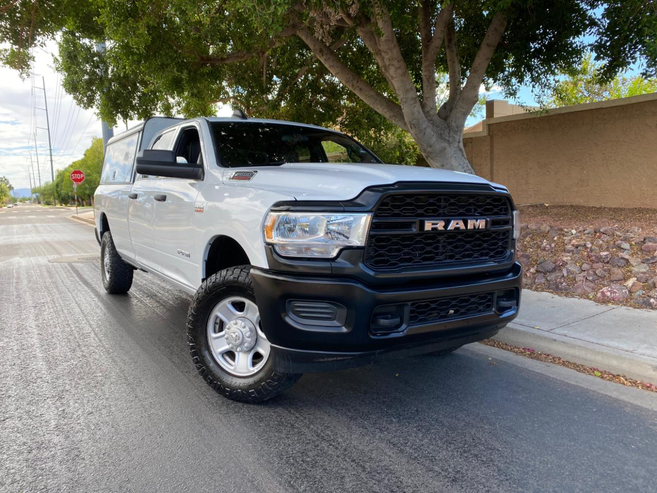 RAM 2500 Tradesman 4x4 Crew Cab 8' Box 2022