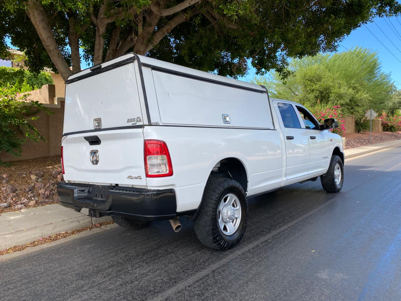 RAM 2500 Tradesman 4x4 Crew Cab 8' Box 2022