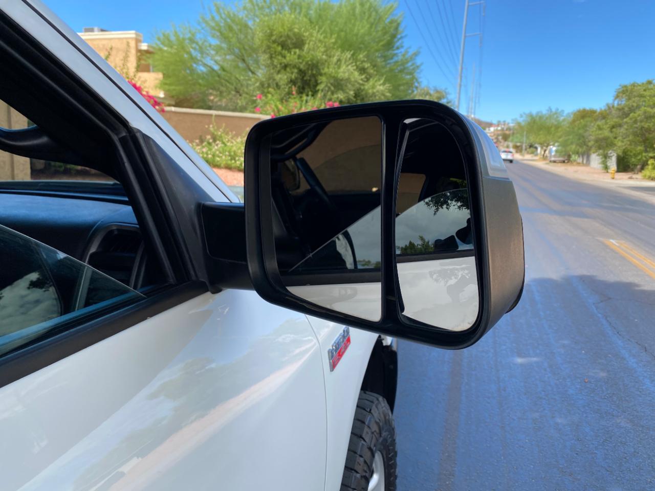 RAM 2500 Tradesman 4x4 Crew Cab 8' Box 2022