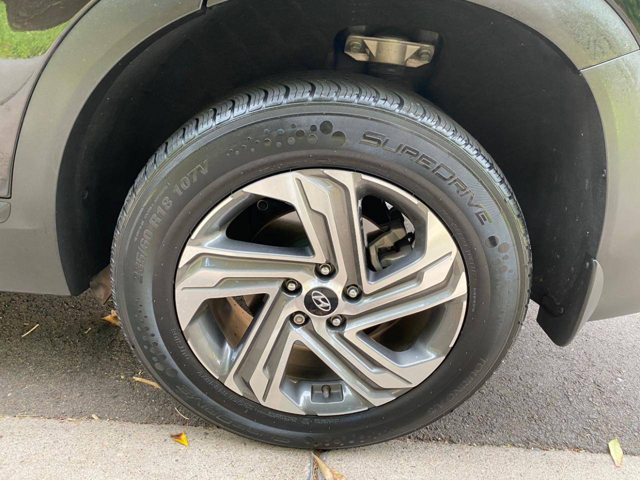 Hyundai Santa Fe SE AWD 2023