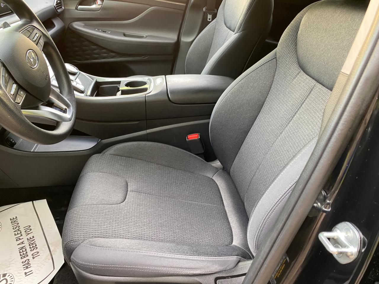 Hyundai Santa Fe SE AWD 2023