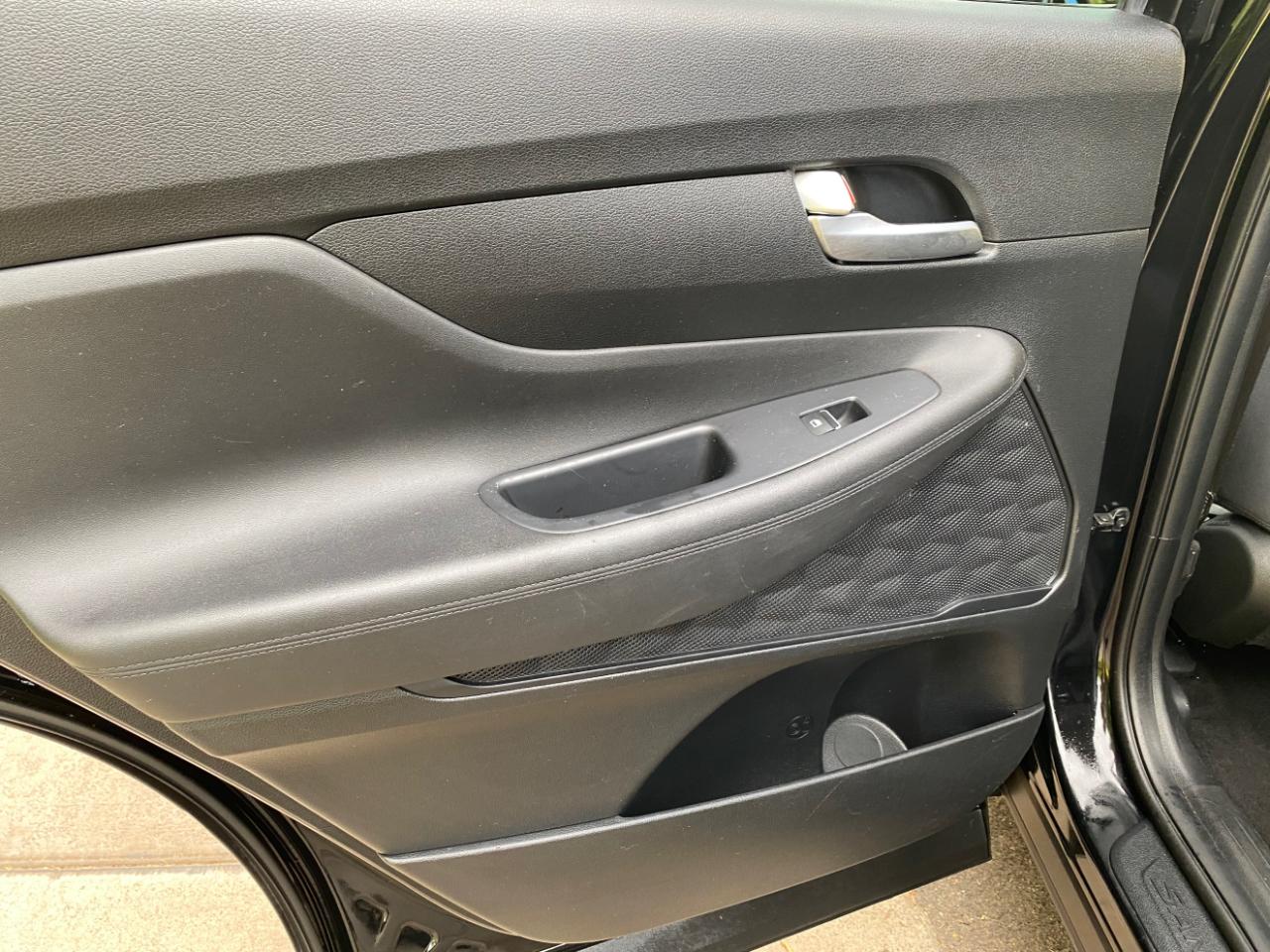 Hyundai Santa Fe SE AWD 2023