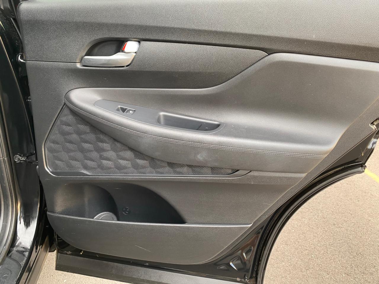 Hyundai Santa Fe SE AWD 2023