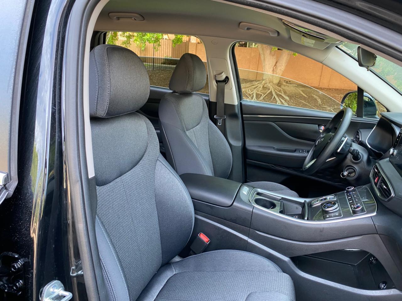 Hyundai Santa Fe SE AWD 2023