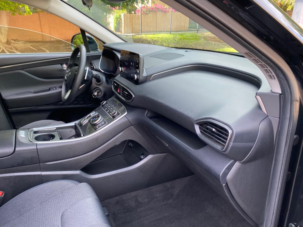 Hyundai Santa Fe SE AWD 2023